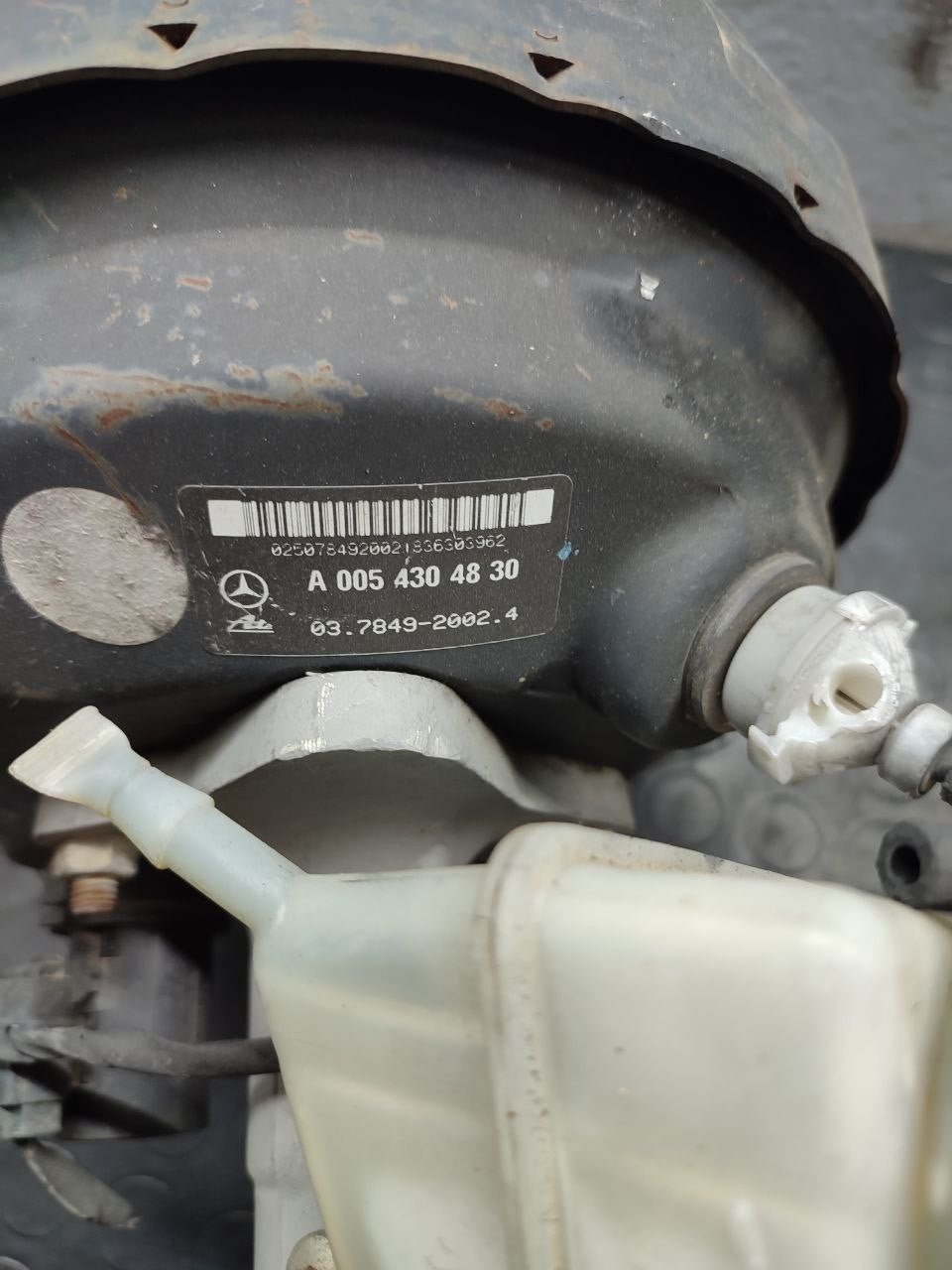 Servofreno Mercedes CLk ( w209 ) cod a0054304830 - F&P CRASH SRLS - Ricambi Usati