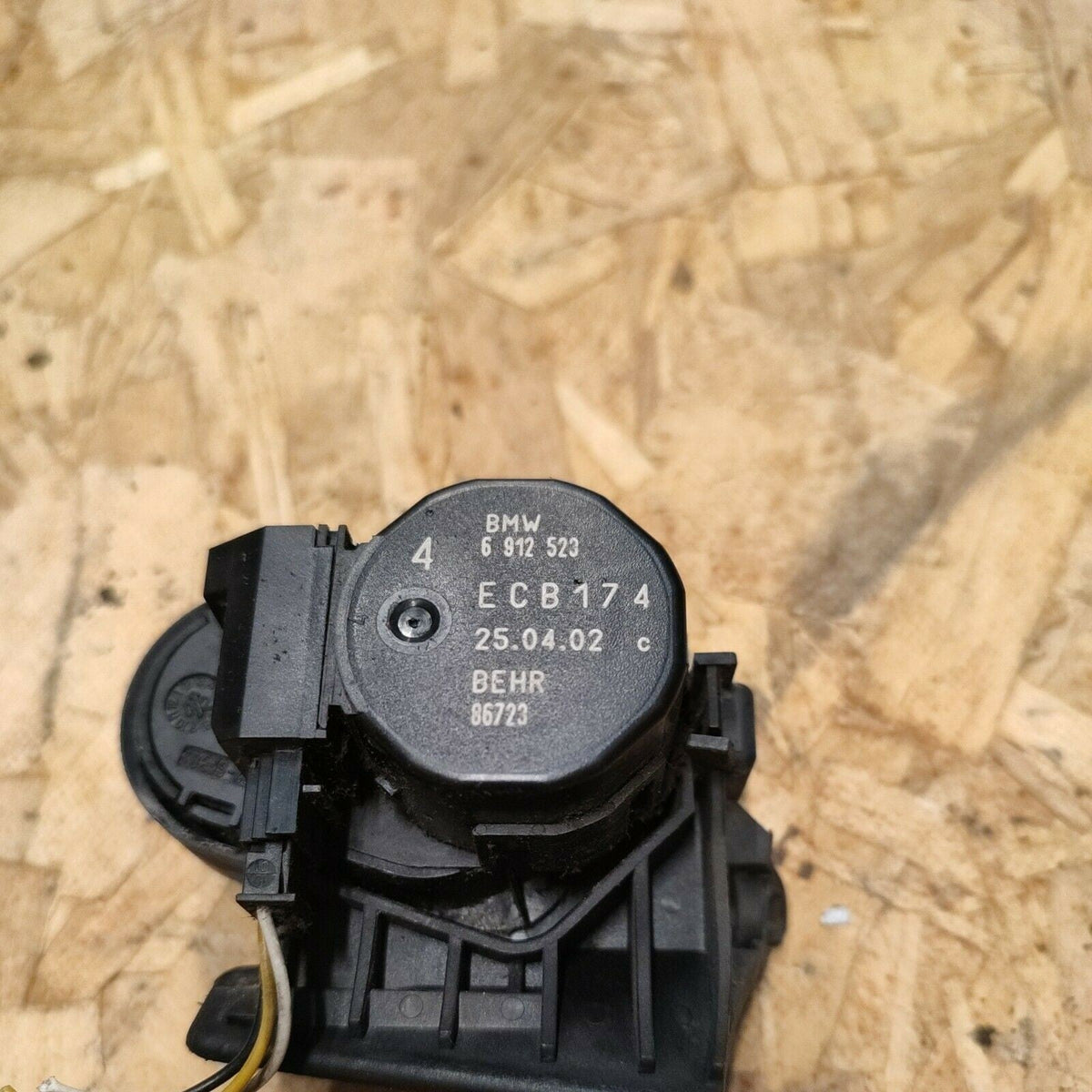 Servo motor heating fan ventilation (4) BMW BMW 3 6912523 - F&P CRASH SRLS - Used Parts