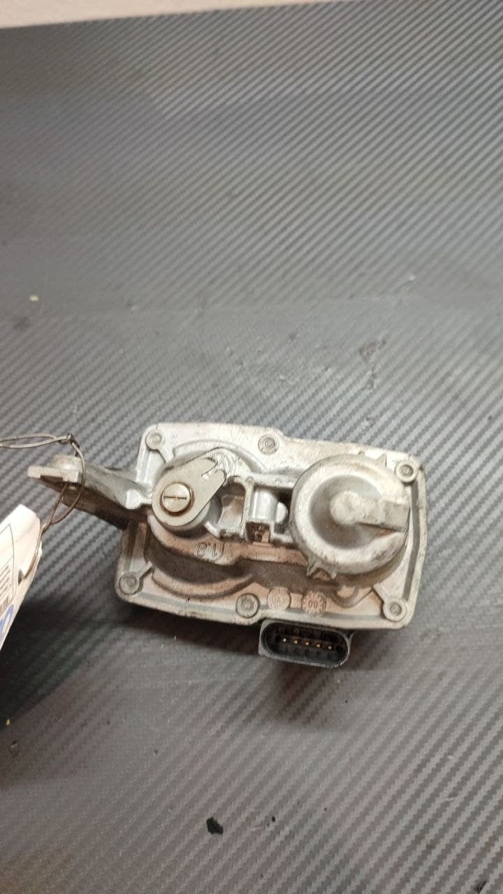 Throttle valve actuator collector / exhaust Audi Q5 2.0 tdi code 51500204 - F&P CRASH SRLS - Used Parts