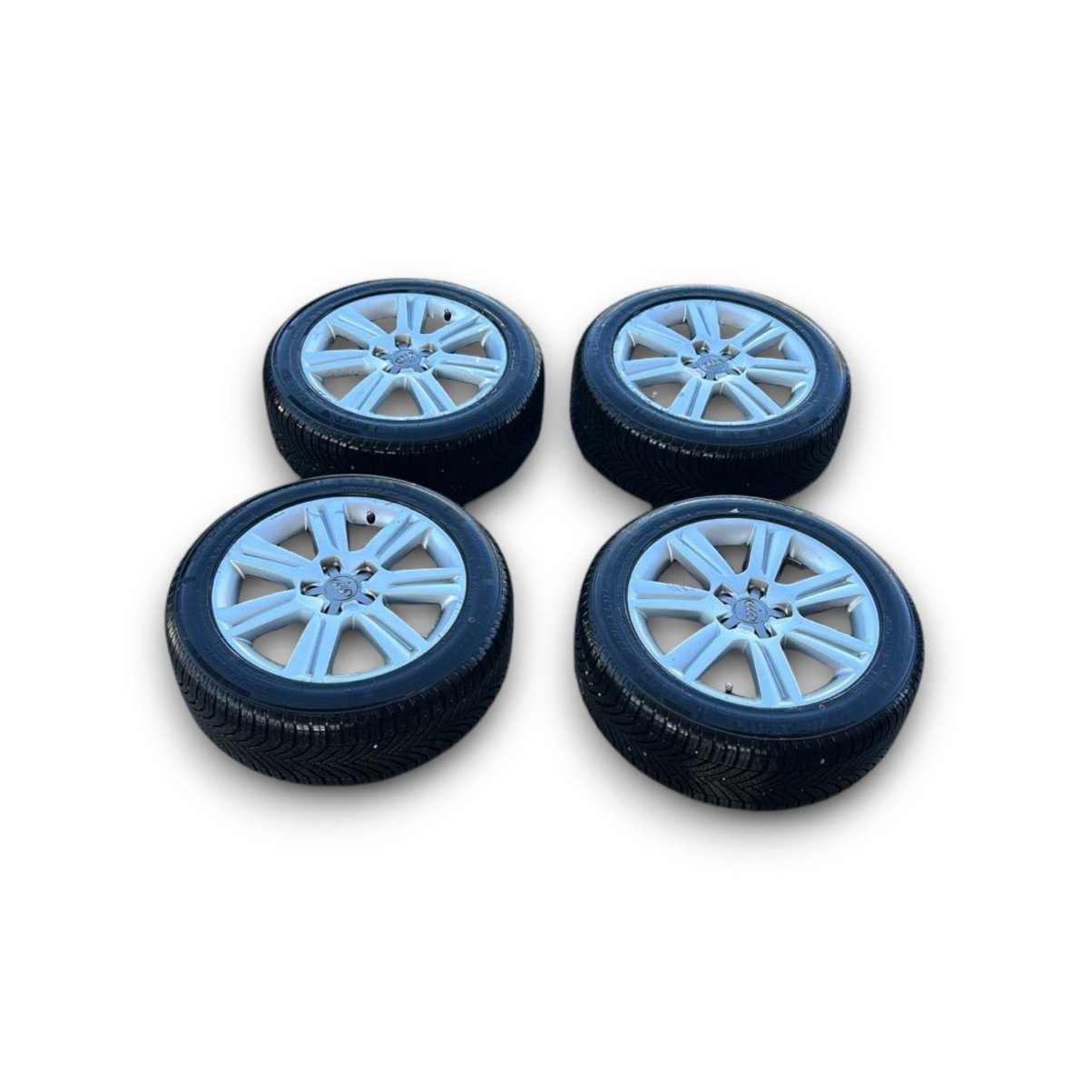 Set 4 cerchi in lega Audi A4 (B8) cod.8k0601025b (5 fori / 225 / 50 r17) (2007 &gt; 2016) - F&amp;P CRASH SRL - Ricambi Usati