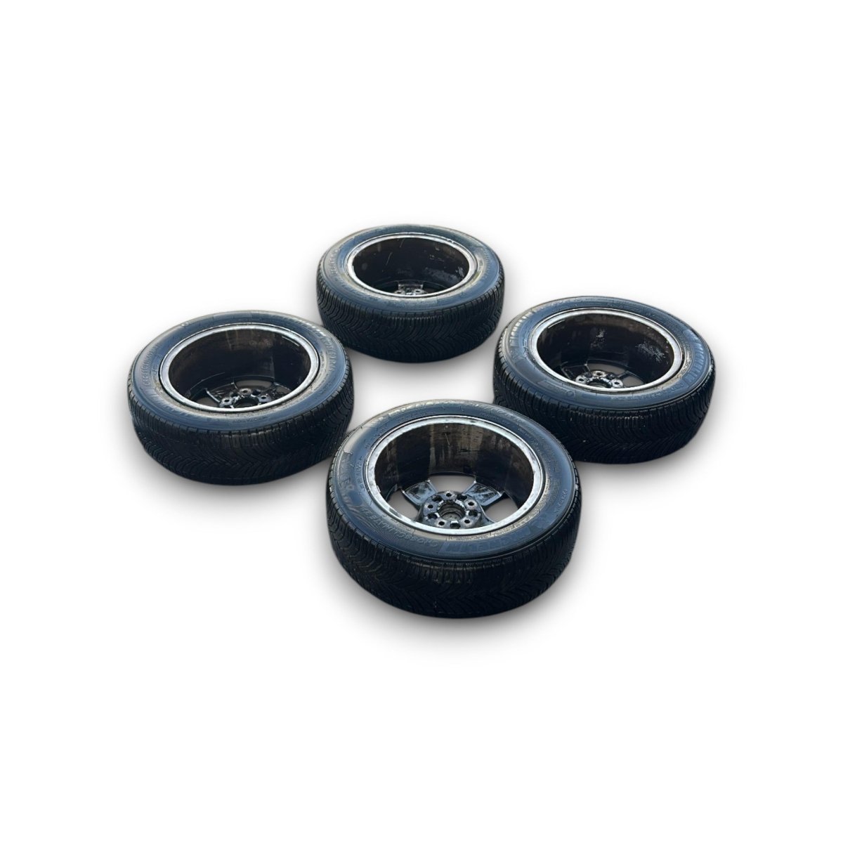 Set 4 cerchi in lega Audi A4 (B9) cod.8w0601025a (5 fori / 205 / 60 r16) (2015 > 2024) - F&P CRASH SRLS - Ricambi Usati