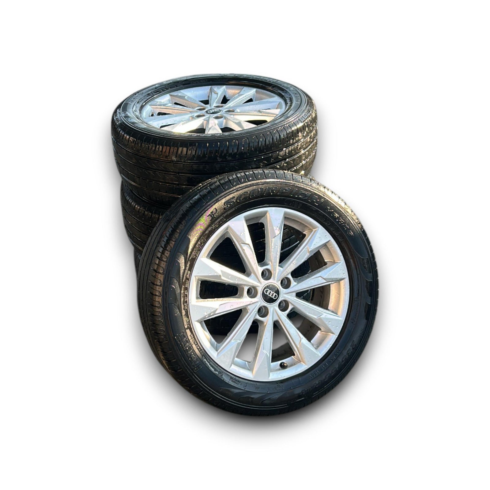 Set 4 Cerchi In Lega Audi Q3 (F3) cod.83A601025G (5 Fori / 235 / 55 R18) (2018 > ) - F&P CRASH SRLS - Ricambi Usati