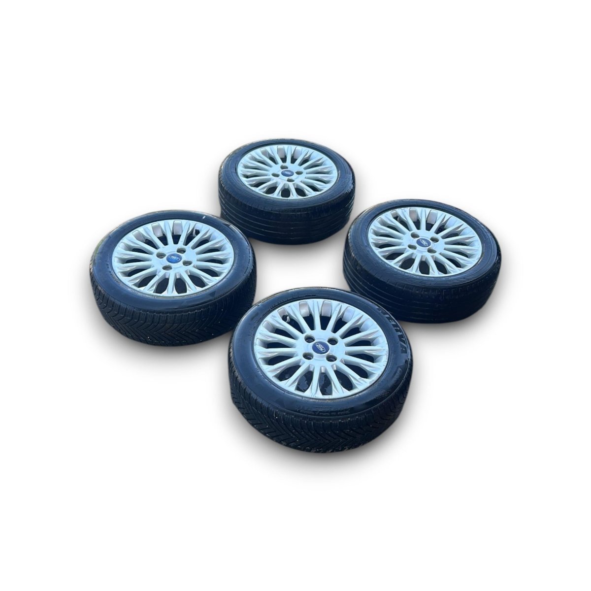 Set 4 cerchi in lega Ford B - Max cod.av11 - 1007 - cb (4 fori / 195 / 55 r16) (2012 > 2018) - F&P CRASH SRLS - Ricambi Usati