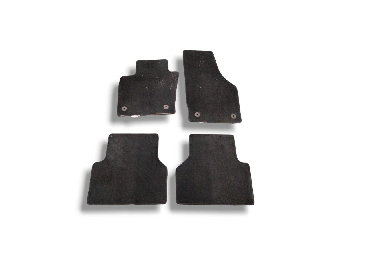 Set 4 tappeti interni Audi Q3 (2011 - 2018) - F&P CRASH SRLS - Ricambi Usati