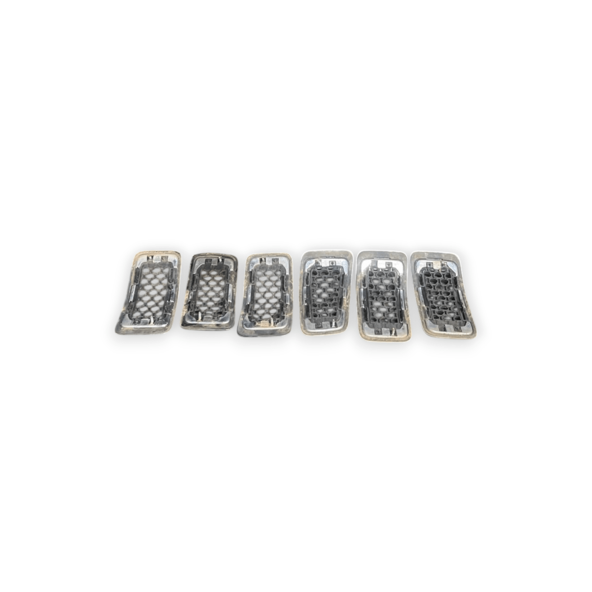 Set 6 Griglie Paraurti Jeep Cherokee KL (2013 al 2023) cod: 68323776AB - F&P CRASH SRLS - Ricambi Usati