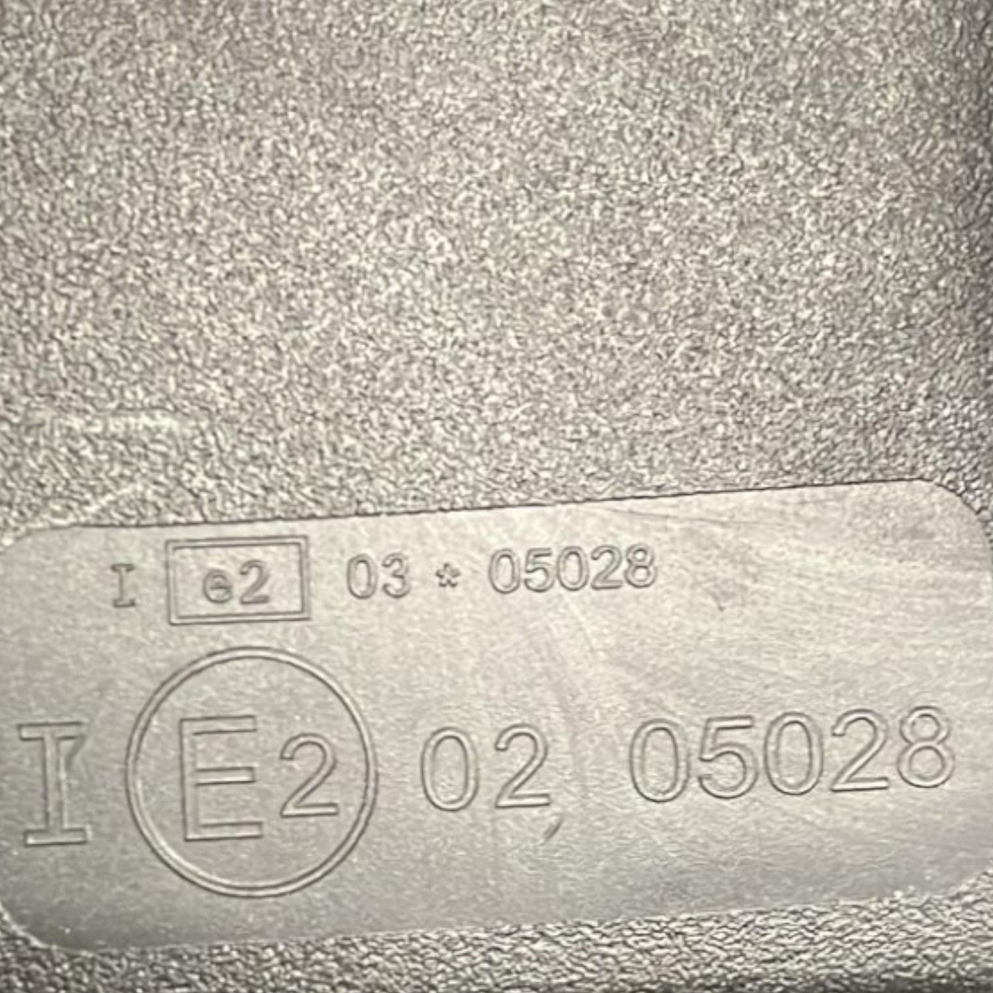 Specchietto Interno Retrovisore Centrale Renault Clio IV cod:0205028 (2012 >2019) - F&P CRASH SRLS - Ricambi Usati