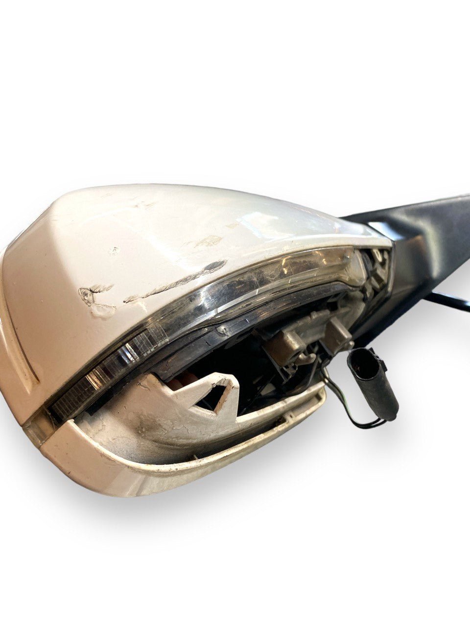 Specchietto retrovisore destro ( 10 fili ) Audi A4 B8 2.0 ( 2010 ) cod. 3118168 - F&P CRASH SRLS - Ricambi Usati