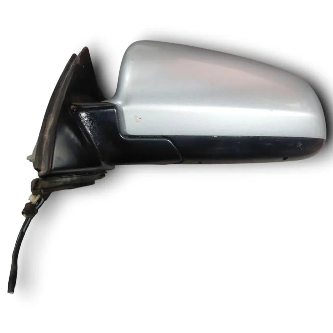 Specchietto retrovisore esterno sinistro Audi A4 8E 2004–2008 cod. E1 010681 - F&P CRASH SRL - Ricambi Usati