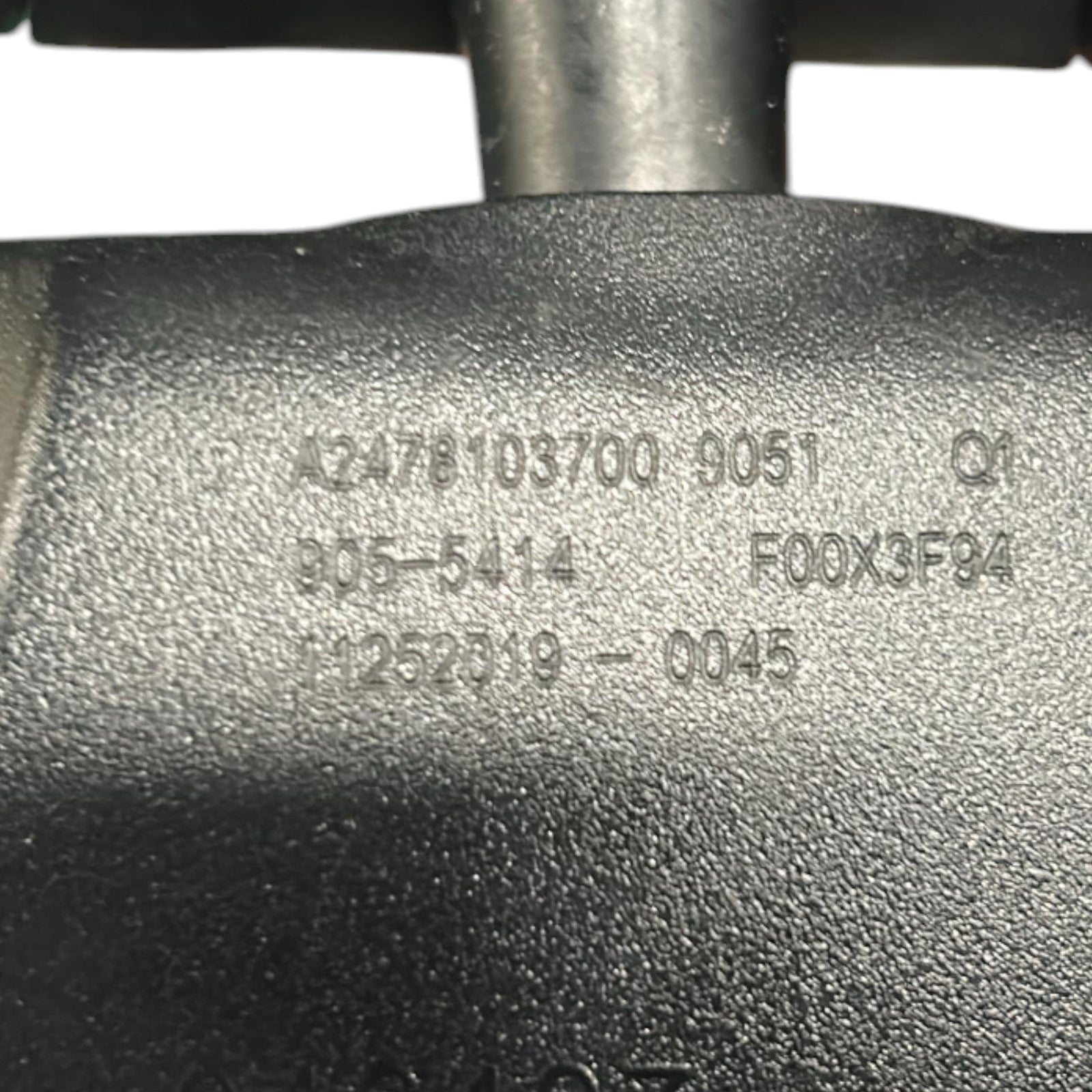 Specchio / Specchietto Interno Centrale Mercedes Benz GLB (X247) cod.A2478103700 (2019 > ) cod.A2478112700 - F&P CRASH SRLS - Ricambi Usati