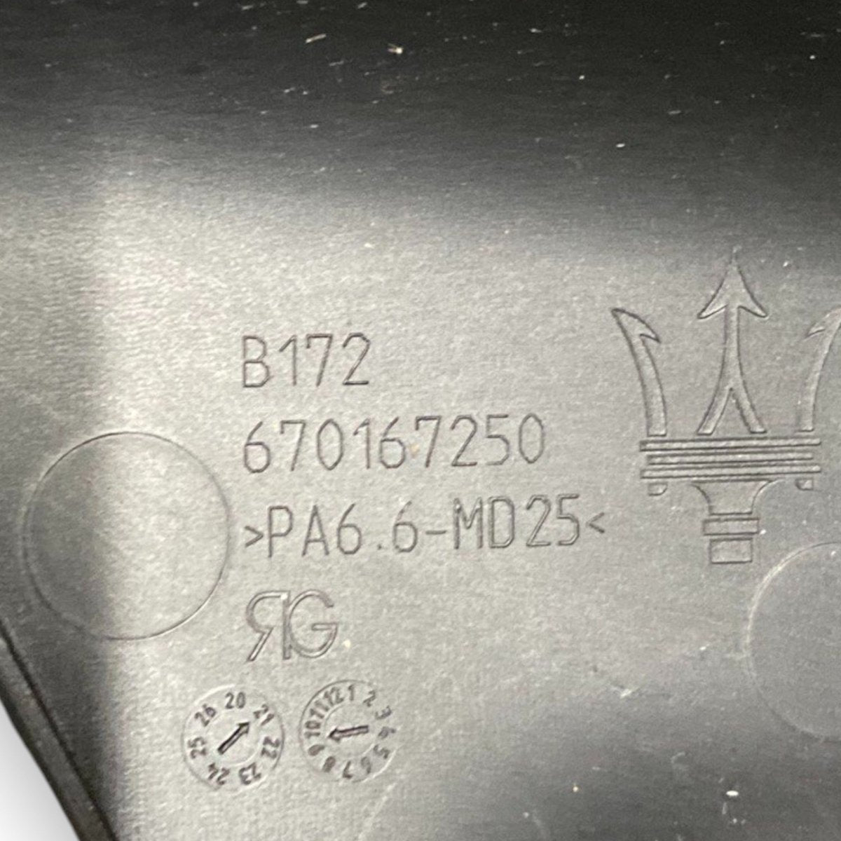 Specchio / specchietto retrovisore centrale + copertura maserati grecale m182 Cod: 670167250 (2022 - ) - F&P CRASH SRLS - Ricambi Usati