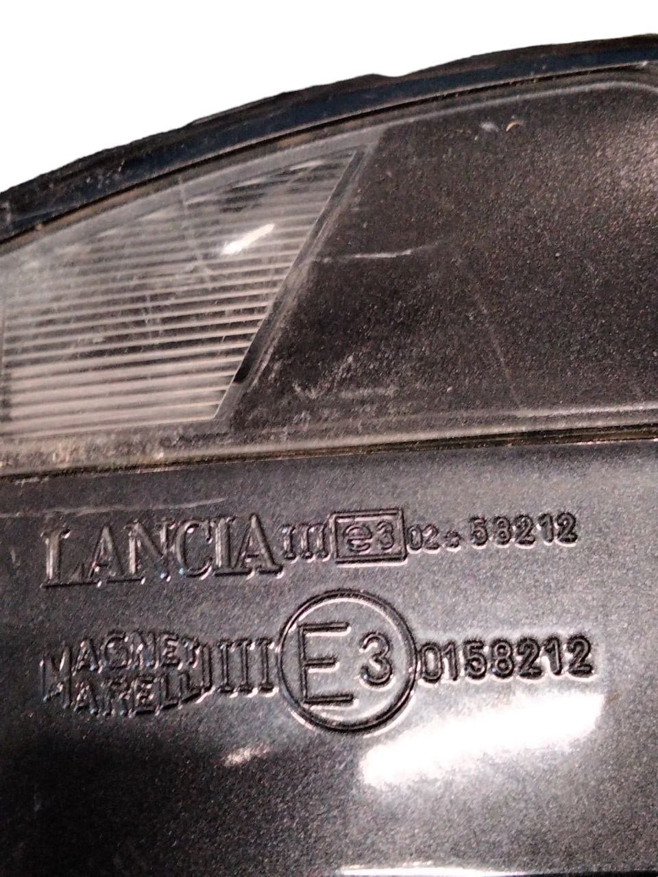 Specchio / Specchietto Retrovisore Esterno Destro Lancia Thesis (2003 - 2009)cod.0158212 9pin. - F&P CRASH SRLS - Ricambi Usati