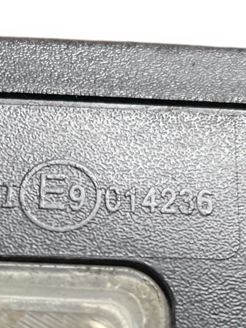 Specchio / specchietto retrovisore sinistro elettrico 9 pin cod:e9014236 Ford Mondeo III (2000 - 2007) - F&P CRASH SRLS - Ricambi Usati