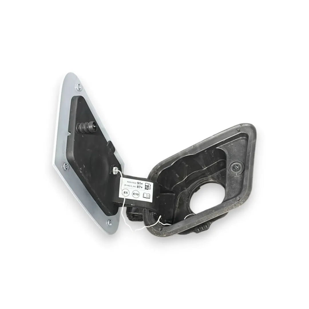Dettaglio Sportellino carburante Hyundai i20 2020–2024 cod. EK-2903305684 - foto 3