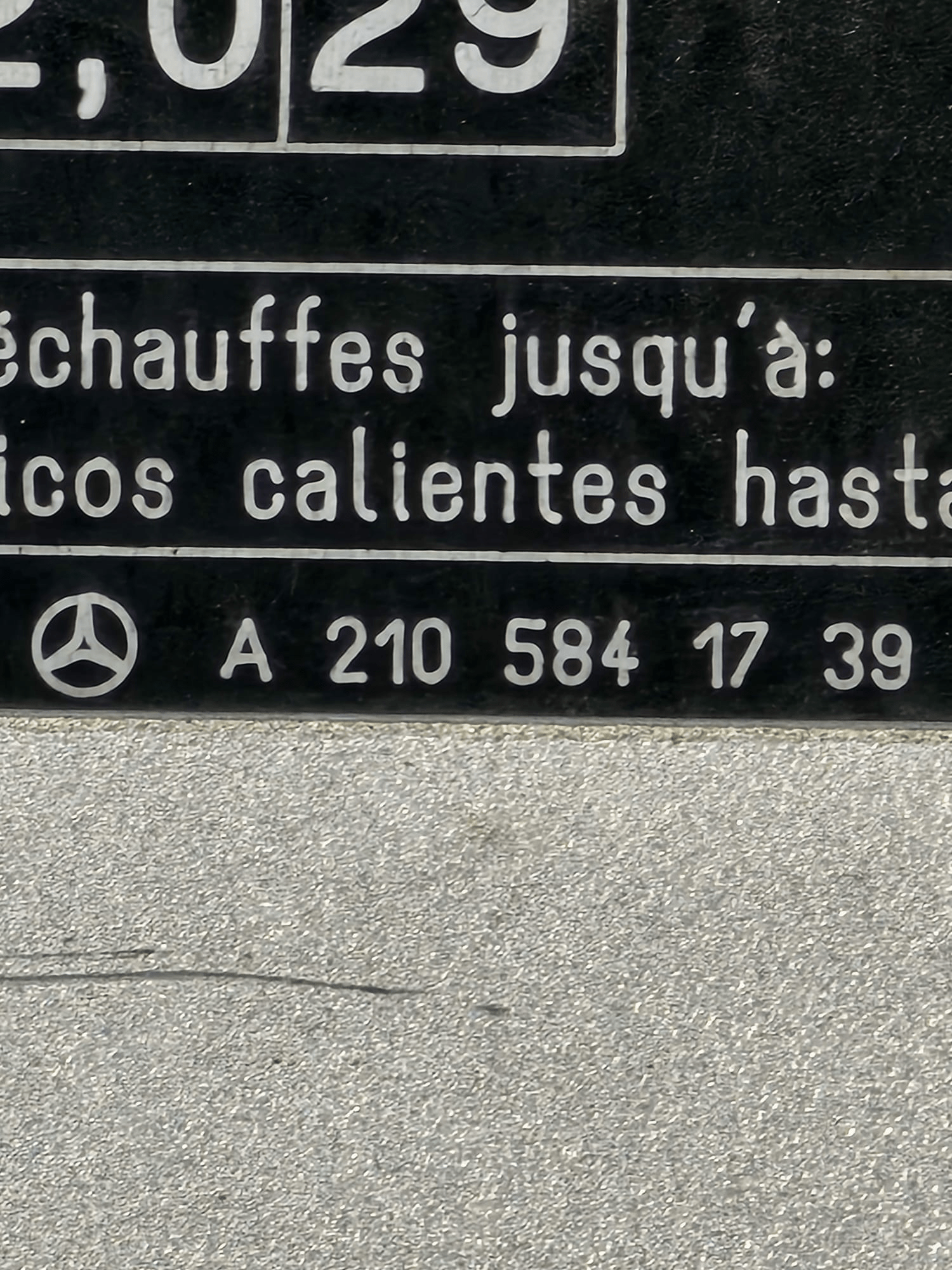 Sportello Carburante Mercedes Classe E W210 Cod:A2105841739 (1995 - 2003) - F&P CRASH SRLS - Ricambi Usati