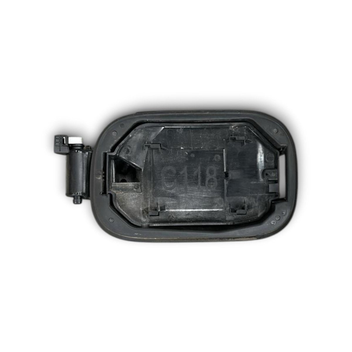 Sportello / tappo serbatoio Mercedes Benz CLA a1186306500 (X118) (2019 > 2025) - F&amp;P CRASH SRL - Ricambi Usati