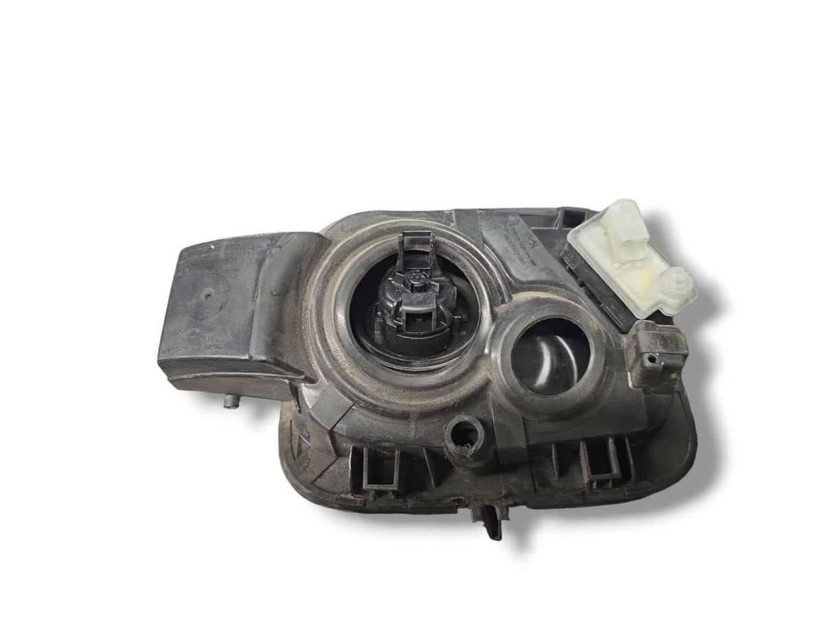 SPORTELLO / TAPPO SERBATOIO PEUGEOT 308 II (2013 - 2021) Cod : 9817504180 - F&P CRASH SRLS - Ricambi Usati