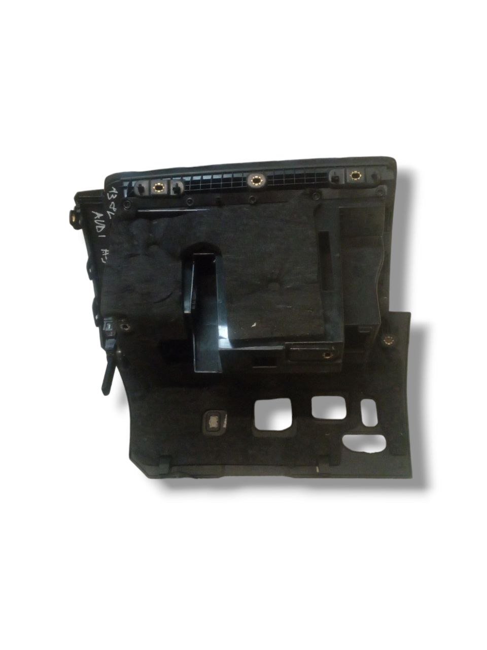 Storage compartment / Audi A3 8V glove box (2012 - 2020) code.1104875X - F&P CRASH SRLS - Used Parts