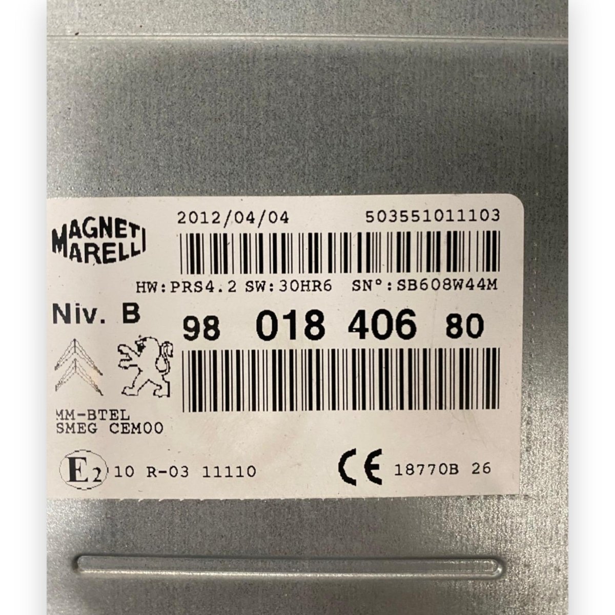Stereo / autoradio Peugeot 208 (2012 - 2019) Cod: 9801840680 - F&P CRASH SRLS - Ricambi Usati