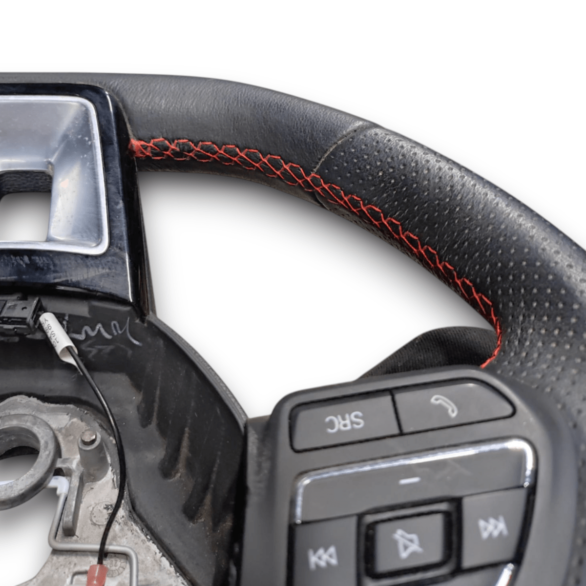 Steering / Leather Steering Wheel MG ZS EV CODE: 10822555 (2021 - ) - F&P CRASH SRLS - Used Parts
