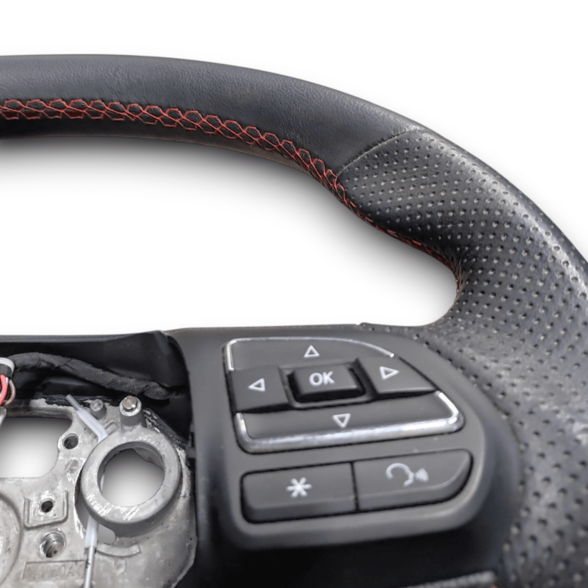 Steering / Leather Steering Wheel MG ZS EV CODE: 10822555 (2021 - ) - F&P CRASH SRLS - Used Parts