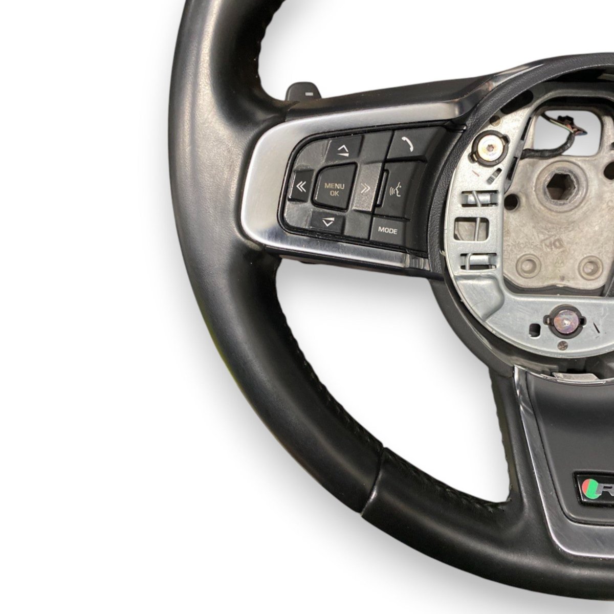 Sterzo / volante jaguar e - pace x540 Cod: j9c3 - 3f563 - tb8pvj (2017 - ) con palette cambio al volante - F&P CRASH SRLS - Ricambi Usati