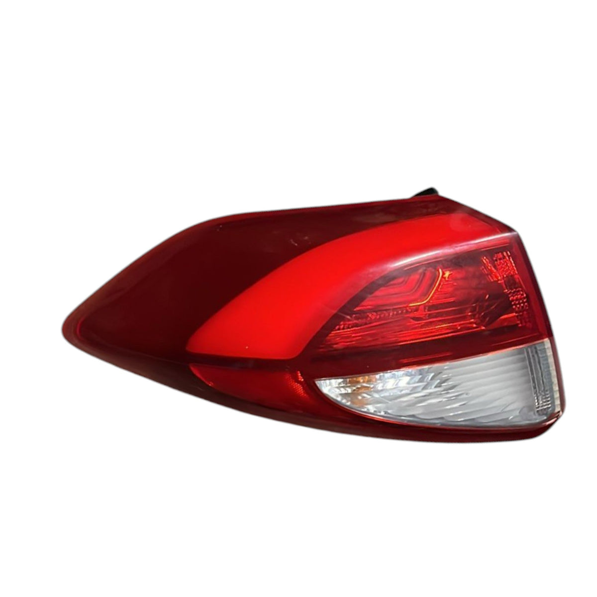 Stop / Fanale Alogeno / Led Destro Hyundai Tucson TL cod:92402 - D3 (2015 &gt;) - F&amp;P CRASH SRLS - Ricambi Usati