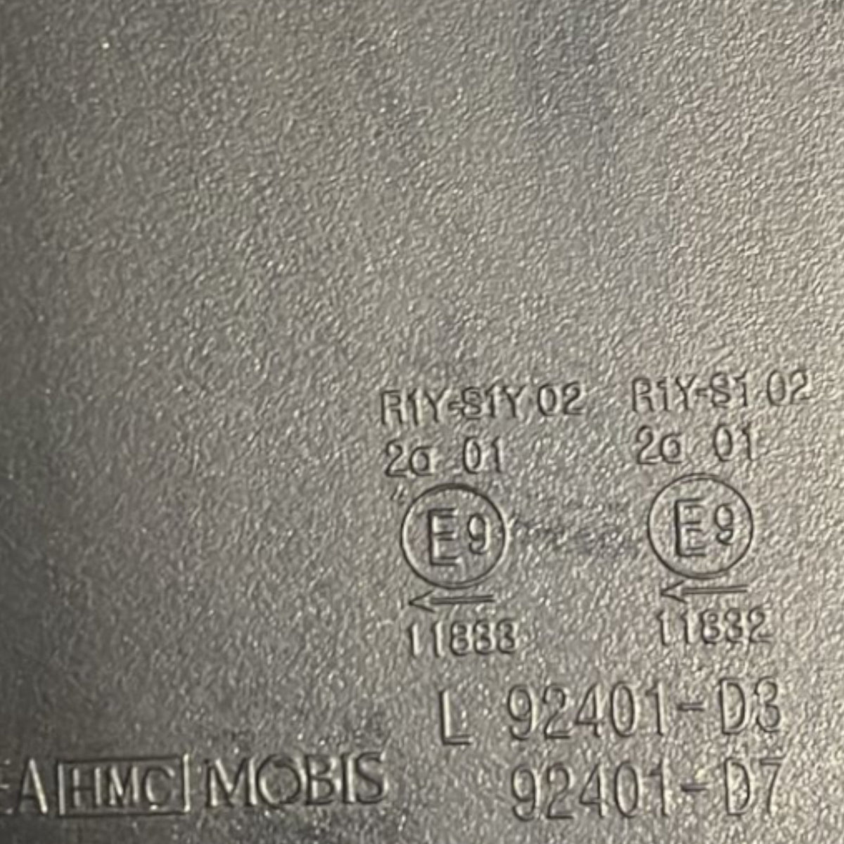 Stop / Fanale Alogeno / Led Destro Hyundai Tucson TL cod:92402 - D3 (2015 >) - F&P CRASH SRLS - Ricambi Usati