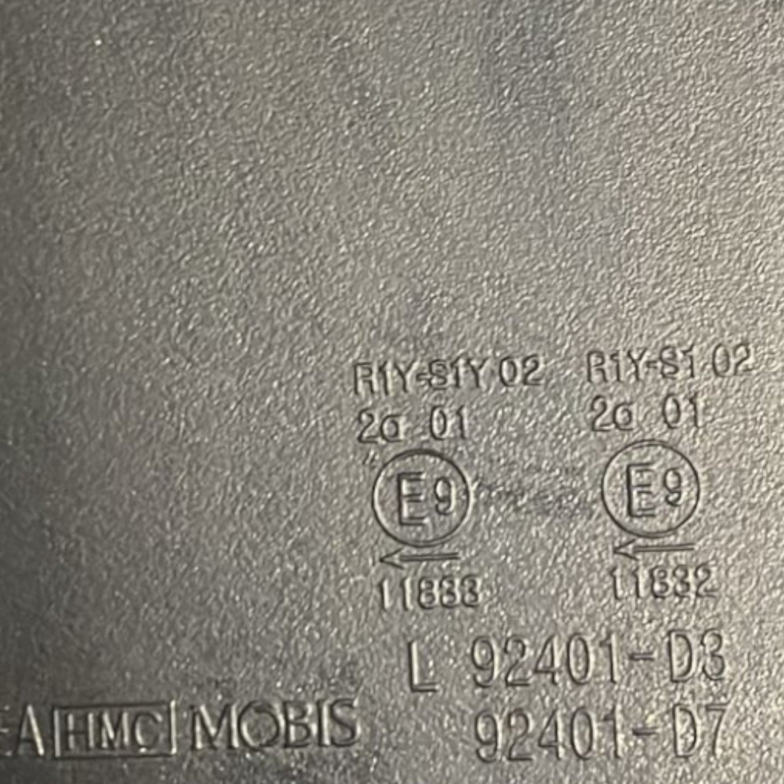 Stop / Fanale Alogeno / Led Destro Hyundai Tucson TL cod:92402 - D3 (2015 >) - F&P CRASH SRLS - Ricambi Usati