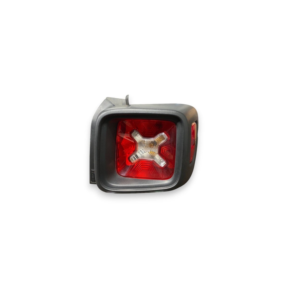 Stop / halogen rear light right (dx) jeep renegade (2014 - ) Code: 52109462 - F&amp;P CRASH SRLS - Used Spare Parts