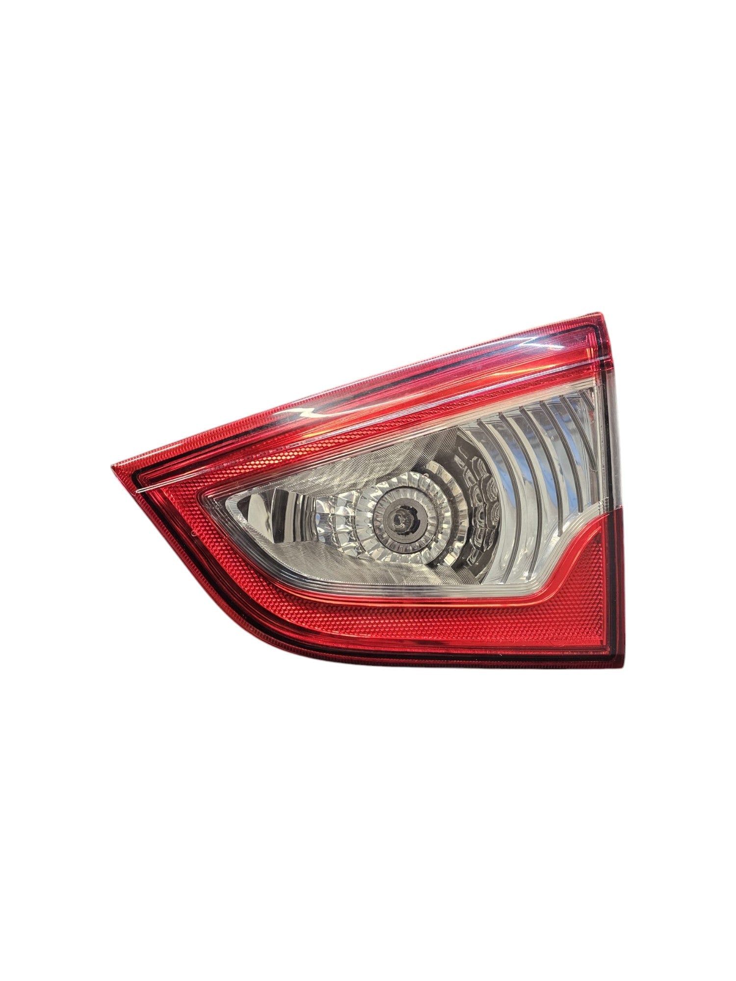 Stop / Fanale Alogeno Posteriore Interno Destro Suzuki SX4 S - Cross JY (2013 - 2016) - F&P CRASH SRLS - Ricambi Usati