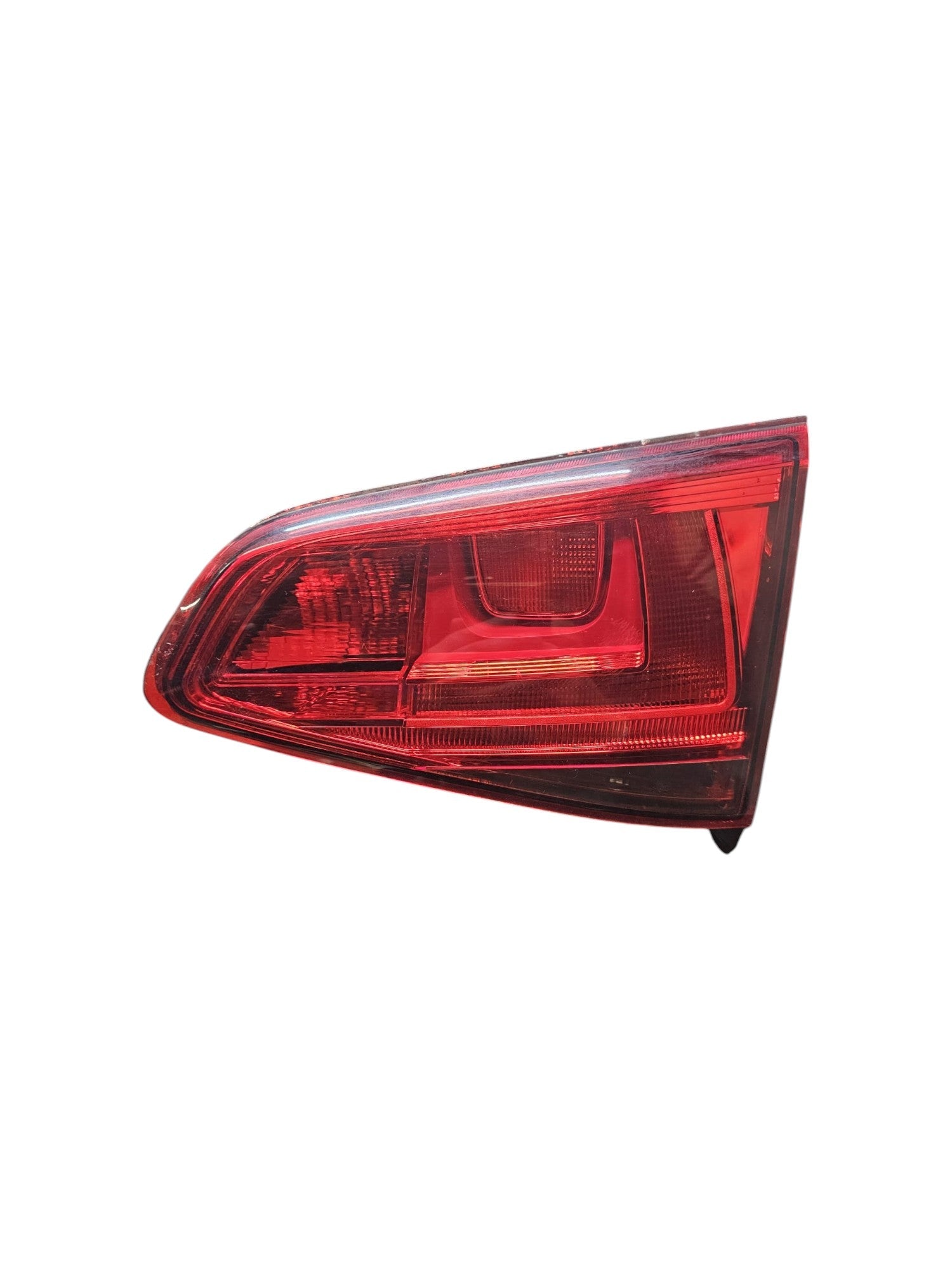 Stop / Fanale Alogeno Posteriore Interno Destro Volkswagen Golf VII Cod:5G0945094AC (2012 - 2019) - F&P CRASH SRLS - Ricambi Usati