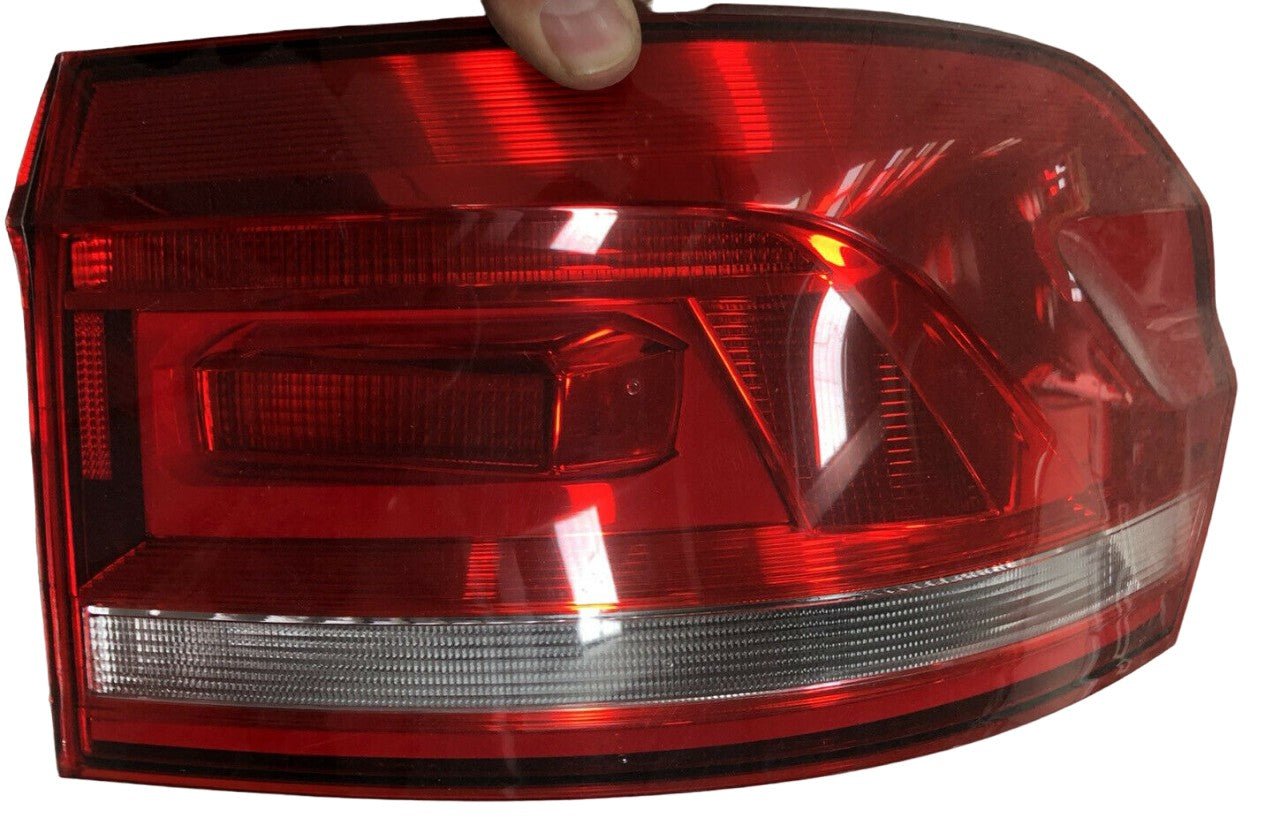 Fanale Posteriore Destro A LED Per NV200 2009-2015, Con Stop, Posizione, Freccia E Retromarcia