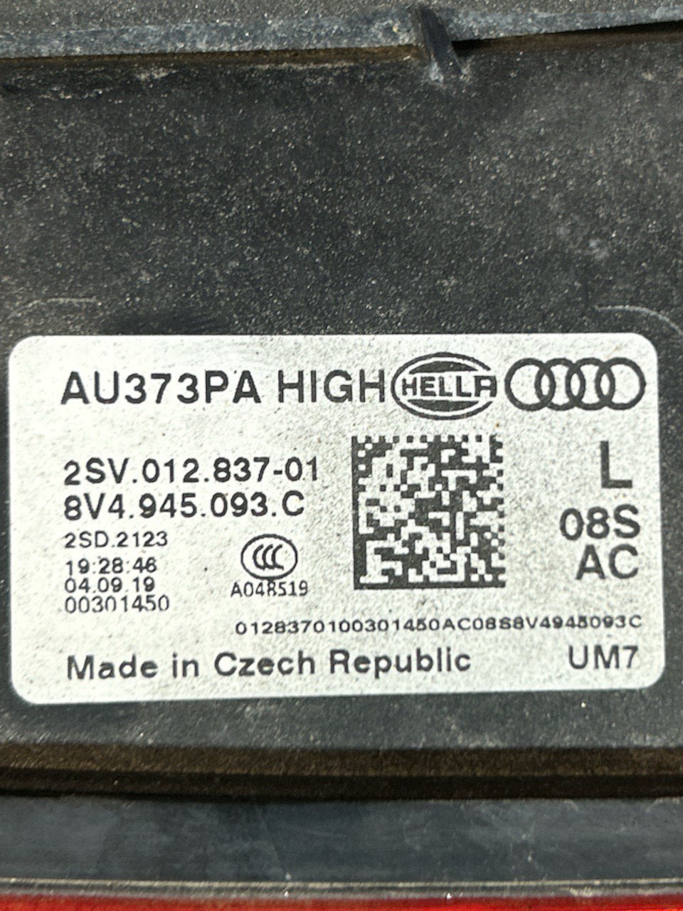 Stop / Left Rear LED Light (SX) Audi A3 (8VA / 8VF) code . 8V4945093C - F&P CRASH SRLS - Used Parts