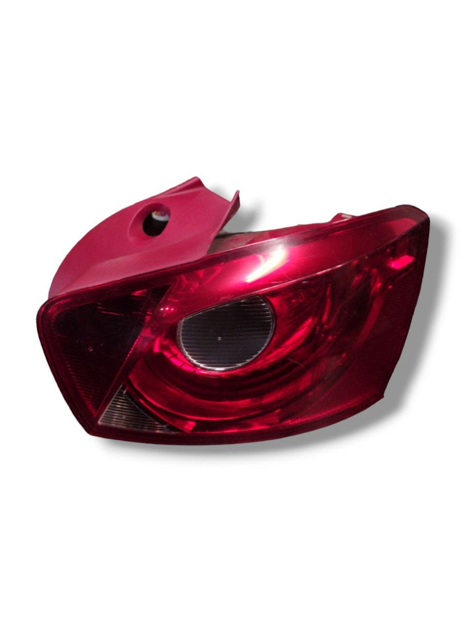 Stop / Right Rear Halogen Light Seat Ibiza cod.6J4945258A( 2008 - 2016 ) - F&amp;P CRASH SRLS - Used Parts