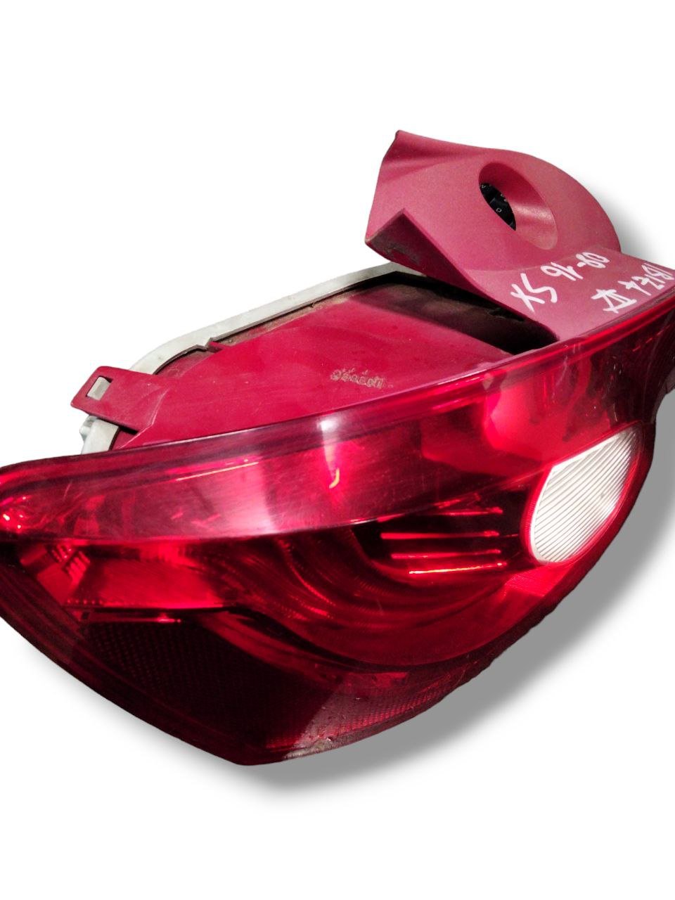 Stop / Left Halogen Rear Light Seat Ibiza code.6J4945257A ( 2008 - 2016 ) - F&P CRASH SRLS - Used Parts