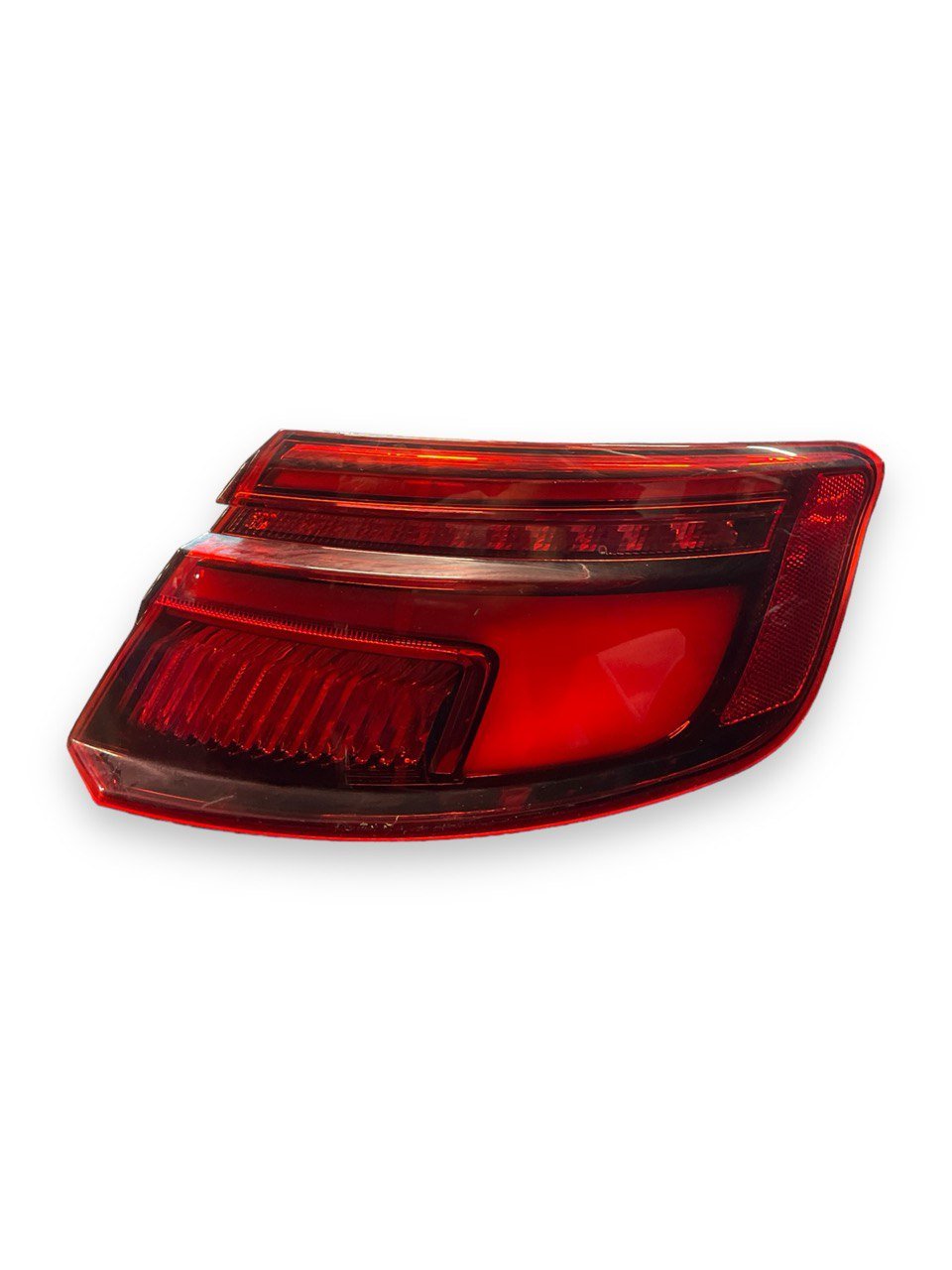 Stop / Fanale posteriore destro (dx) Led Audi A3 (2012 al 2020) cod: 8V4945092 - F&amp;P CRASH SRLS - Ricambi Usati