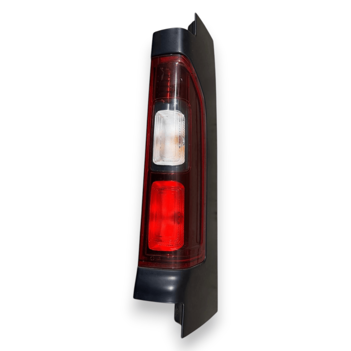 Stop / Fanale posteriore destro (dx) Renault Trafic III cod.265A19592R (2014 - ) - F&P CRASH SRL - Ricambi Usati