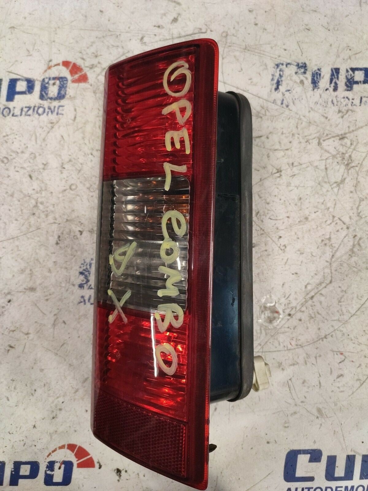 STOP FANALE POSTERIORE DESTRO OPEL COMBO 2001 in poi - F&P CRASH SRLS - Ricambi Usati