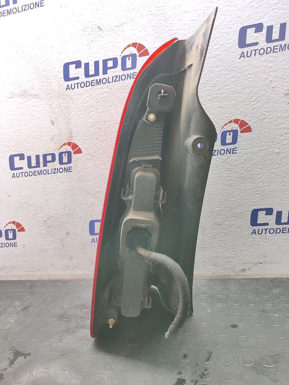 Stop Fanale Posteriore Destro Renault Espace (2005) Cod:8200027152 - F&P CRASH SRLS - Ricambi Usati