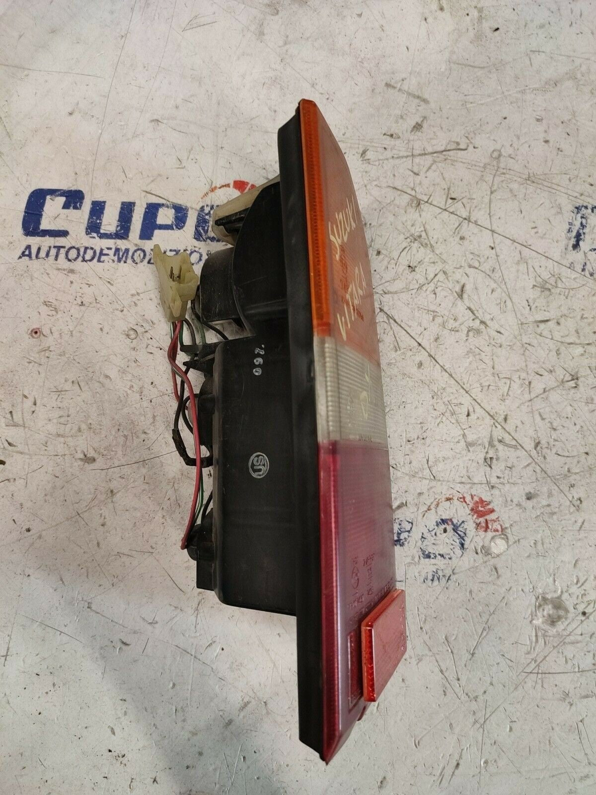 STOP RIGHT REAR LIGHT SUZUKI VITARA From 1988 to 1998 Cod. 220 - 32224 - F&P CRASH SRLS - Used Parts