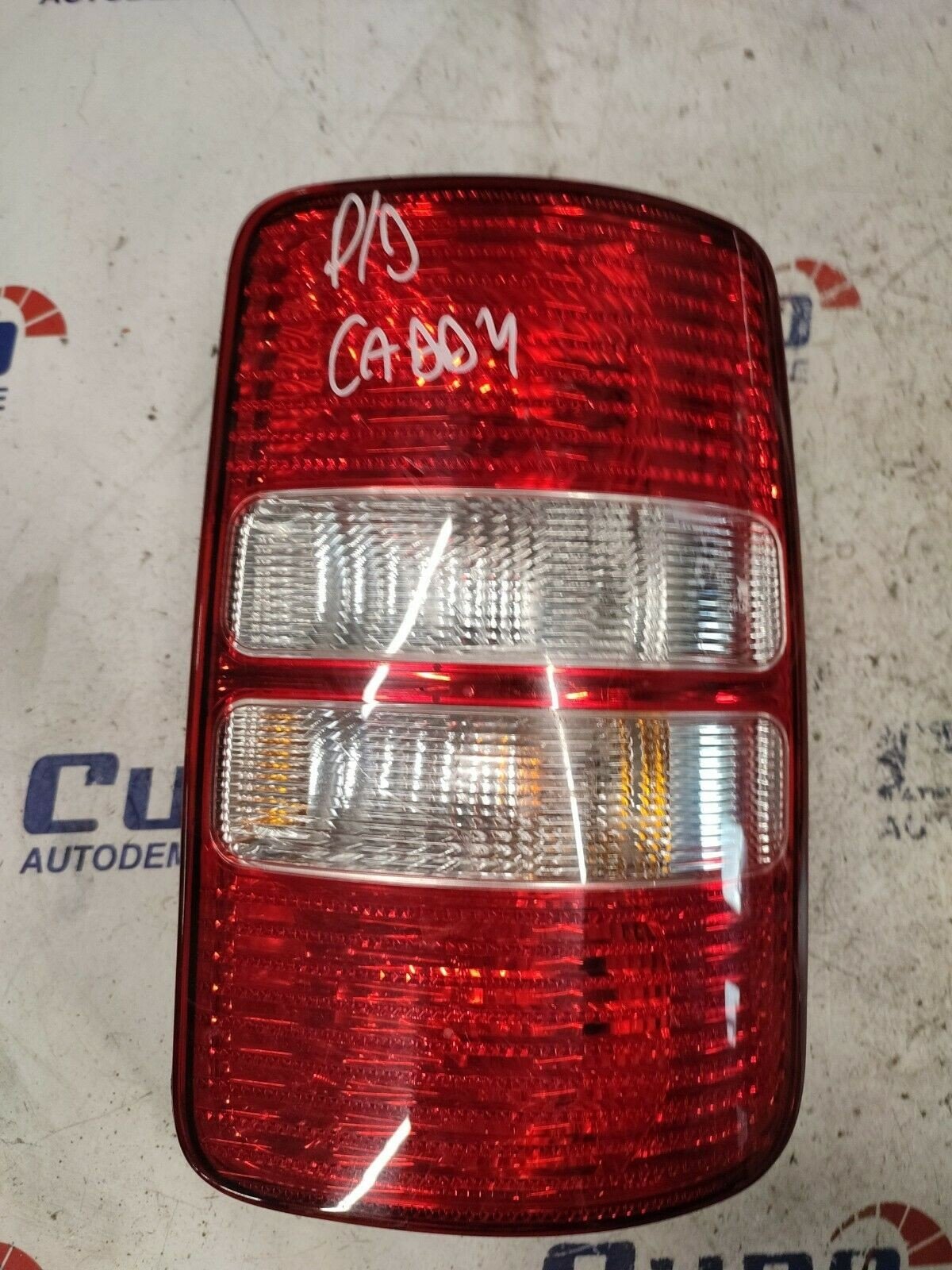 Stop Fanale Posteriore Destro Volkswagen Caddy 3 2K5945258 - F&P CRASH SRLS - Ricambi Usati