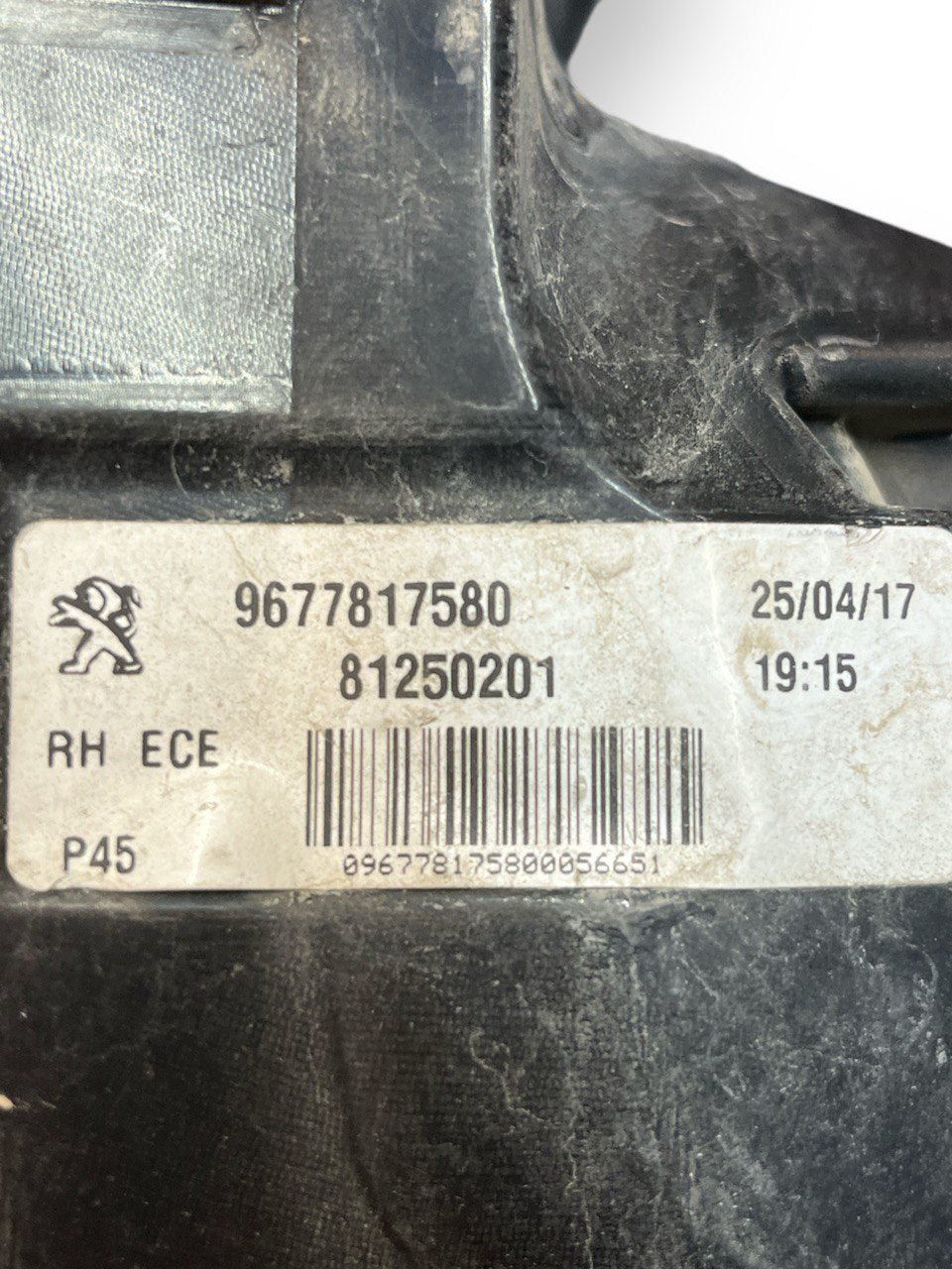 Stop / Fanale posteriore esterno destro (dx) Alogeno Peugeot 308 (2013 al 2021) cod: 9677817580 - F&P CRASH SRLS - Ricambi Usati