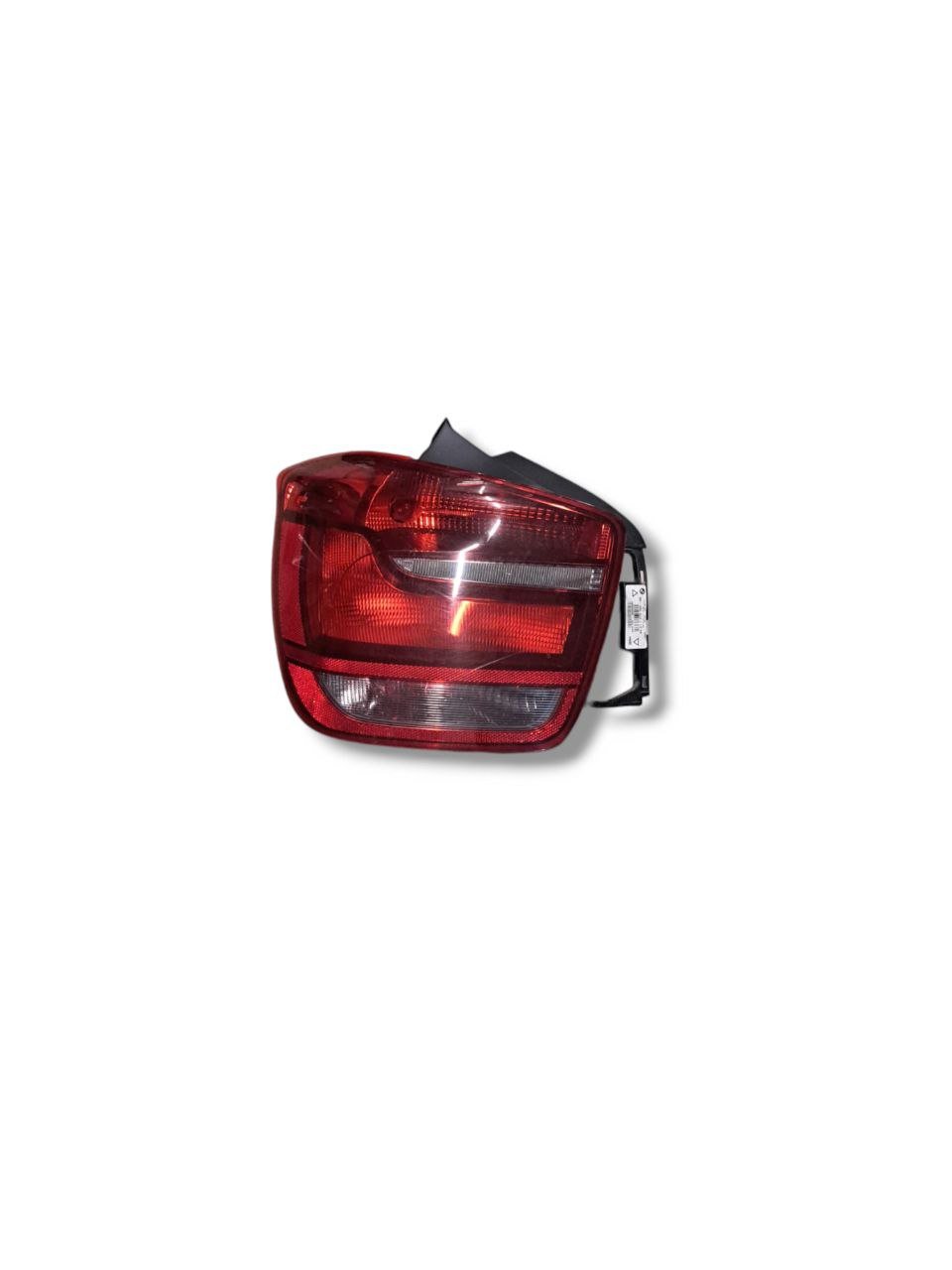 Stop / Fanale Posteriore esterno Sinistro sx alogeno Bmw Serie 1 F20 ( 2011 - 2019 ) COD:63217270095 - F&amp;P CRASH SRLS - Ricambi Usati