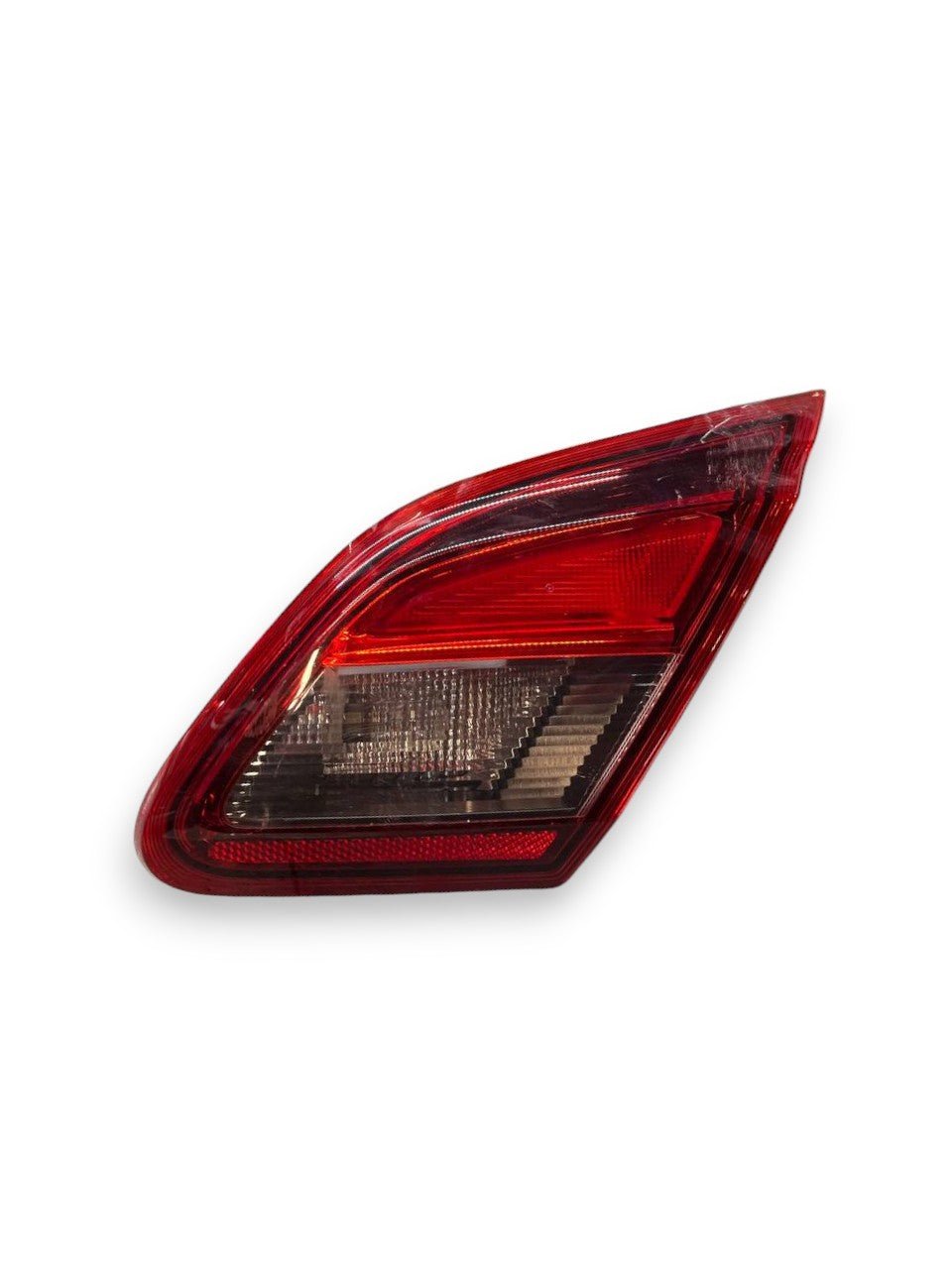 Stop / Fanale Posteriore interno destro (dx) Alogeno Opel Corsa E (2015>) cod: 39012624 - F&P CRASH SRLS - Ricambi Usati