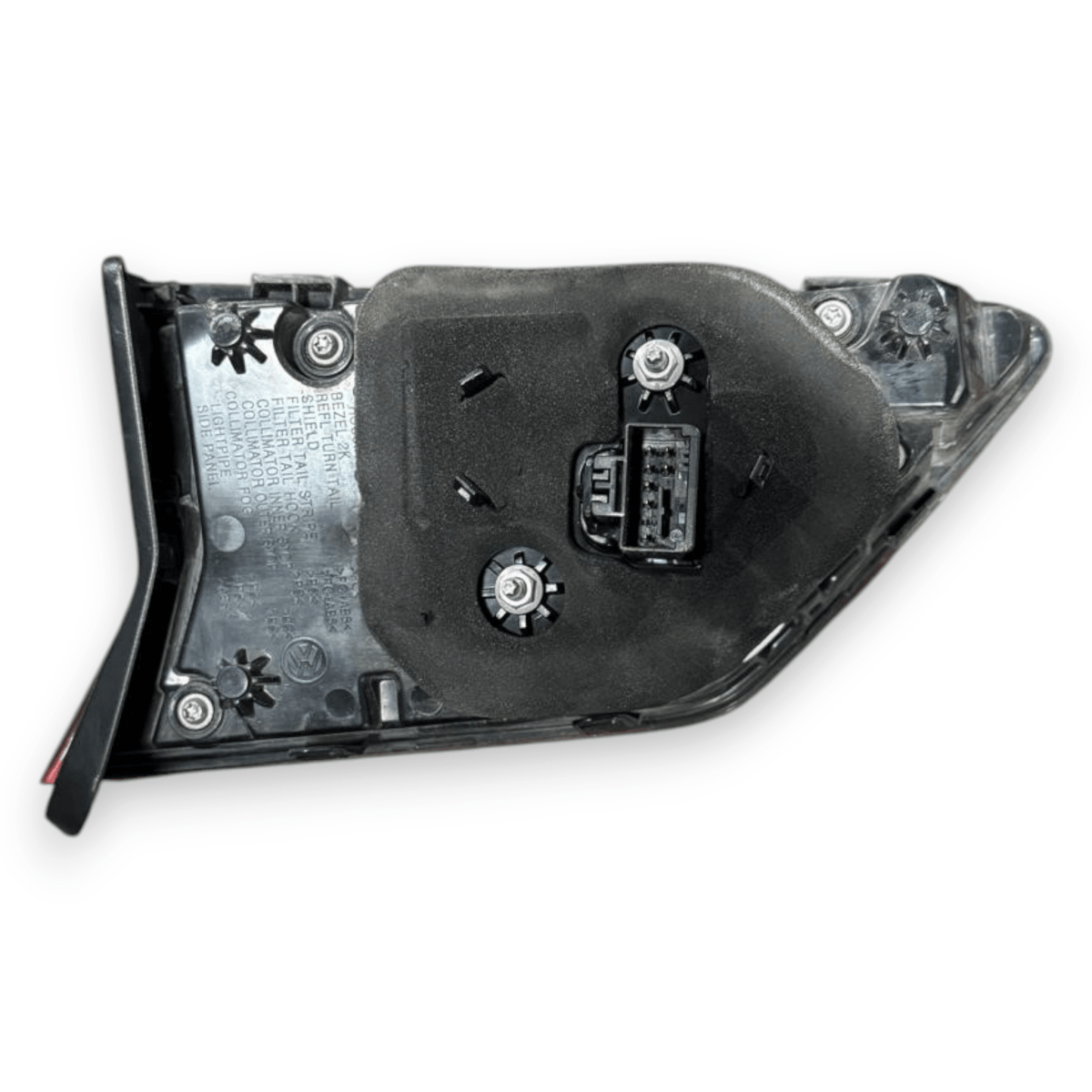 Stop / Fanale posteriore interno destro (dx) Volkswagen Tiguan II cod.5NA945308 (2016 - ) - F&P CRASH SRL - Ricambi Usati