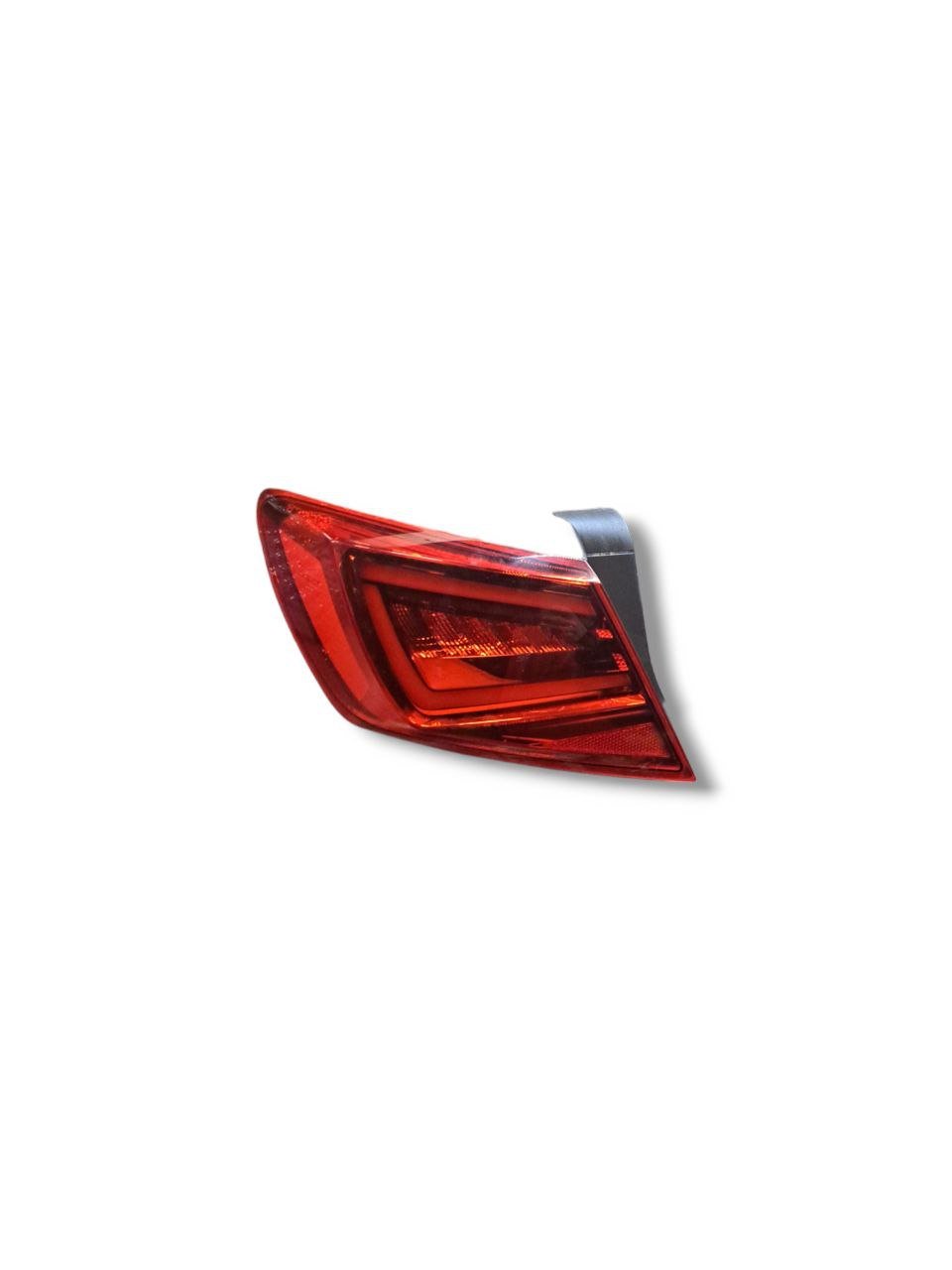 Stop Fanale Posteriore interno sinistro sx Led Seat Leon FR ( 5F mk3 - 2019 ) COD:5F0945207F - F&P CRASH SRLS - Ricambi Usati