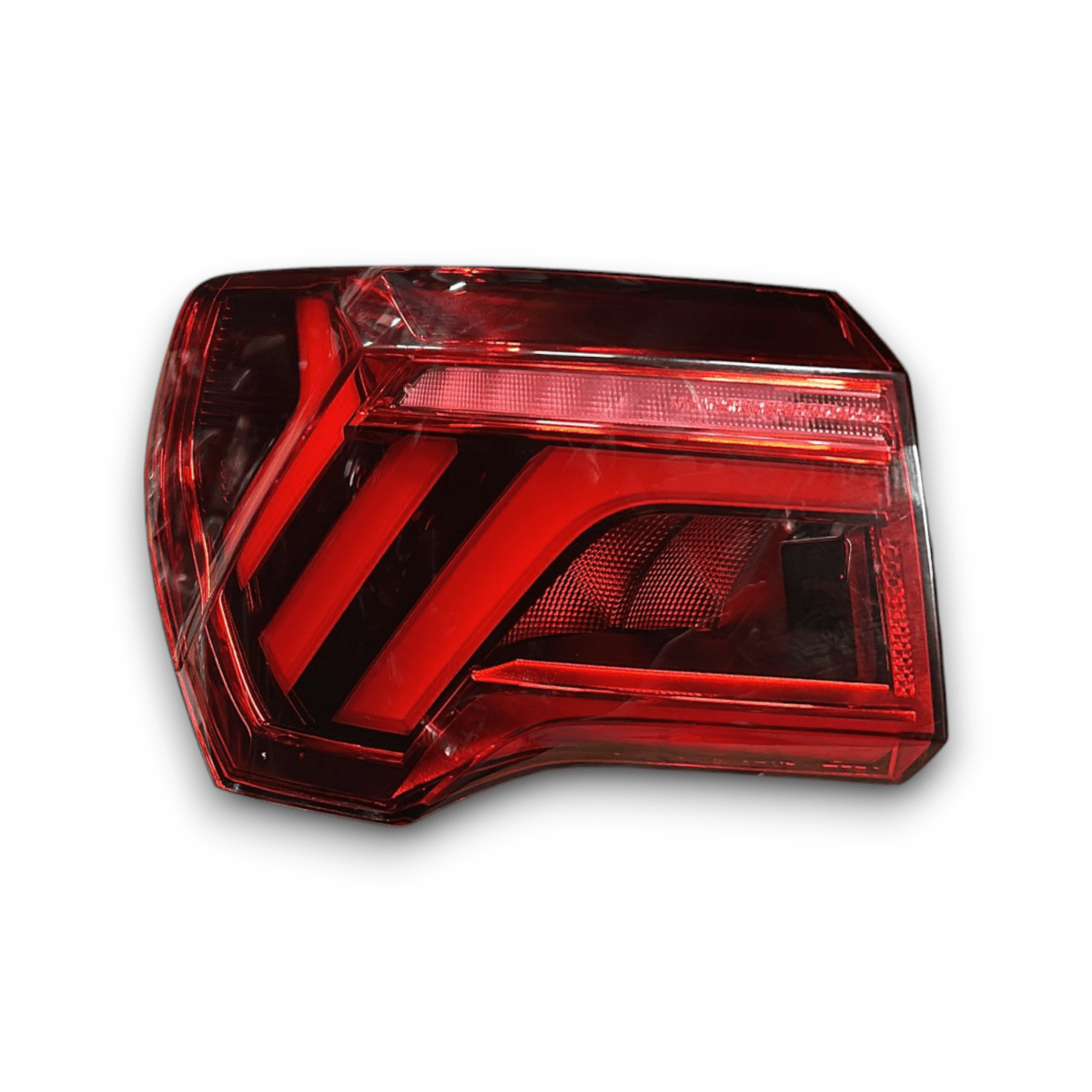 Stop / fanale posteriore sinistro audi q3 f3 (suv) cod:83a94509 (2018 >) - F&amp;P CRASH SRL - Ricambi Usati