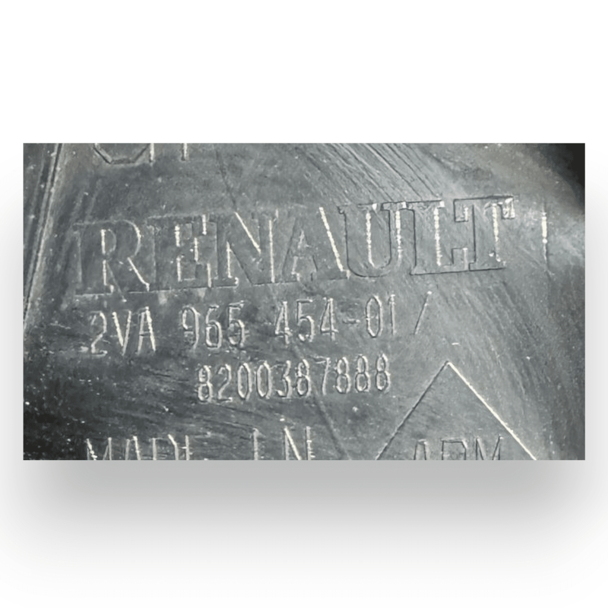Stop / fanale posteriore sinistro (sx) Renault Twingo II cod.8200387888 (2007 - 2011) - F&P CRASH SRL - Ricambi Usati