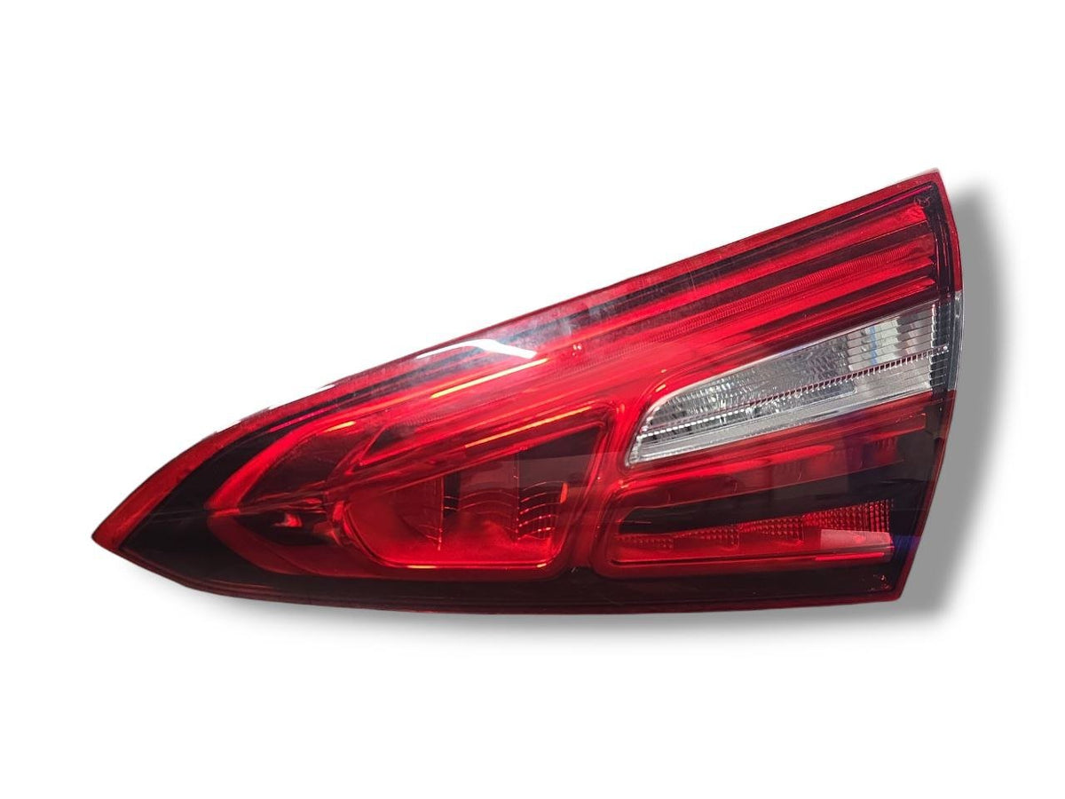 Stop Interno Destro Led Mercedes - Benz Classe A w177 Cod : A1779061200 (2018>) Fanale Posteriore - F&amp;P CRASH SRLS - Ricambi Usati