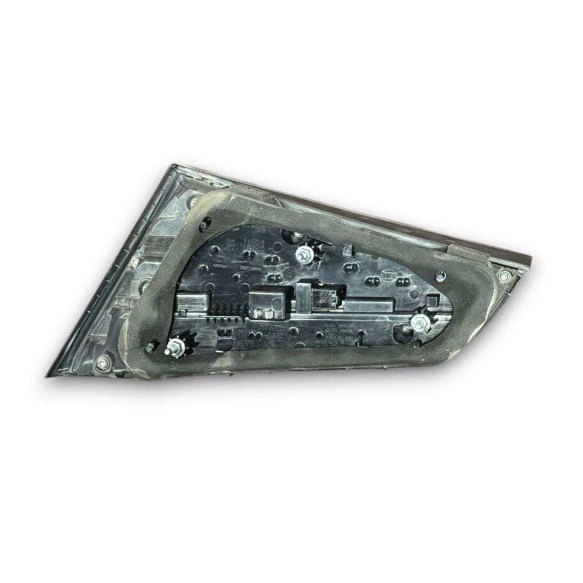 Stop interno posteriore sinistro led Audi A3 8V1 cod . 8v4.945.093.c (2016 > 2020) - F&P CRASH SRL - Ricambi Usati
